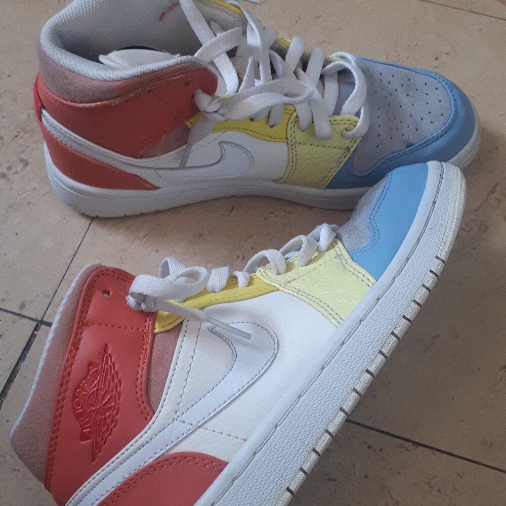Shoes